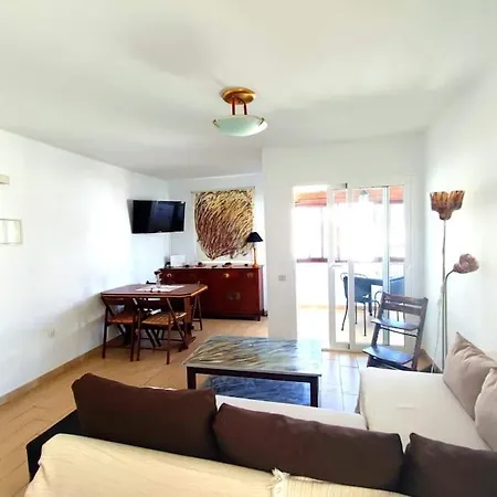 Casa Roshan